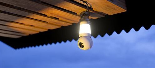 Caméra connectée Imou contrôlée depuis un smartphone